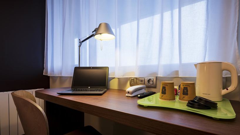 Imagen de la habitación del Hotel Campanile Eindhoven. Foto 16