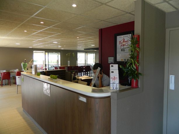 Imagen de los interiores del Hotel Campanile Epernay Dizy. Foto 20