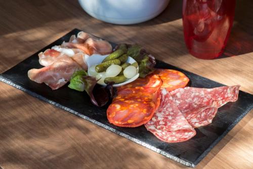 Imagen general del Hotel Campanile Epinay Sur Orge. Foto 12