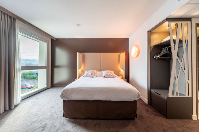 Imagen de la habitación del Hotel Campanile Findrol Savoie Leman. Foto 8