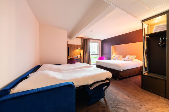 Imagen de la habitación del Hotel Campanile Findrol Savoie Leman. Foto 12