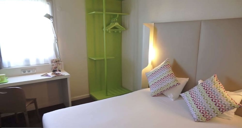 Imagen de la habitación del Hotel Campanile Gennevilliers- Barbanniers. Foto 2