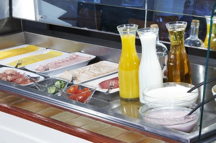 Imagen del bar/restaurante del Hotel Campanile Gouda. Foto 5