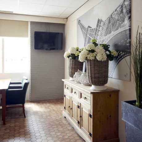 Imagen del bar/restaurante del Hotel Campanile Gouda. Foto 6