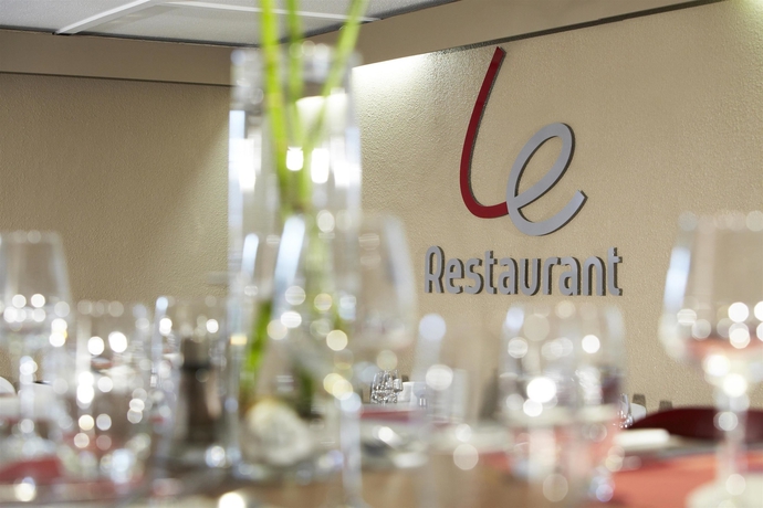 Imagen del bar/restaurante del Hotel Campanile Grenoble Nord - Moirans. Foto 4