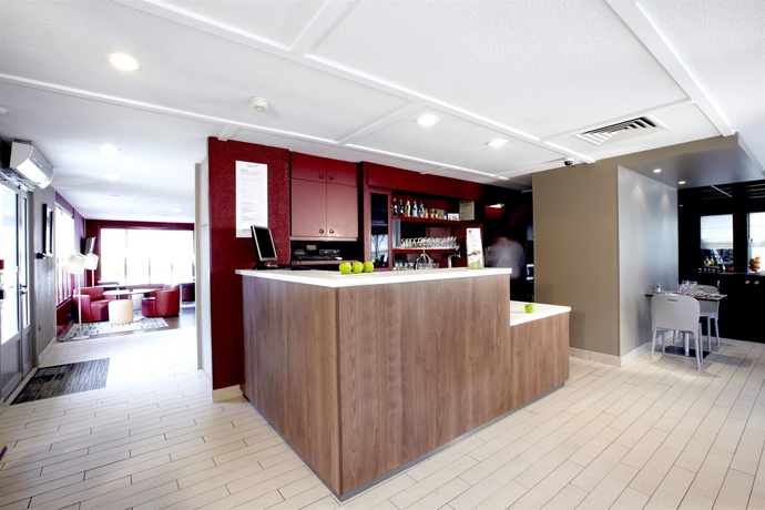 Imagen de los interiores del Hotel Campanile Grenoble Nord - Saint Egrève. Foto 17