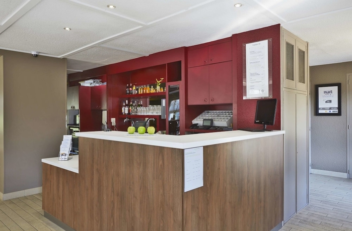 Imagen de los interiores del Hotel Campanile Grenoble Université - Saint Martin D'héres. Foto 18