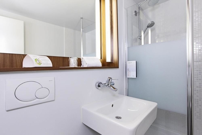 Imagen de la habitación del Hotel Campanile Hotel & Restaurant Li&egrave;ge / Luik. Foto 8