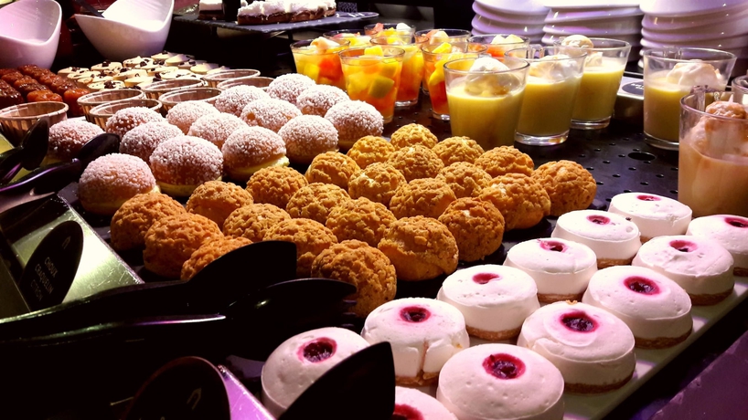 Imagen del bar/restaurante del Hotel Campanile La Rochelle Nord - Puilboreau. Foto 4