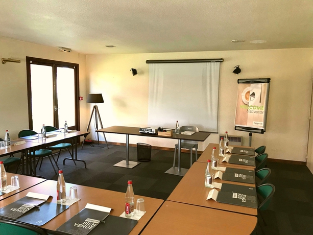 Imagen de los interiores del Hotel Campanile La Rochelle Nord - Puilboreau. Foto 19