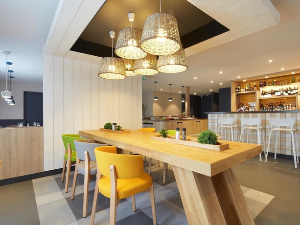 Imagen del bar/restaurante del Hotel Campanile Le Mans Sud - Arnage. Foto 4