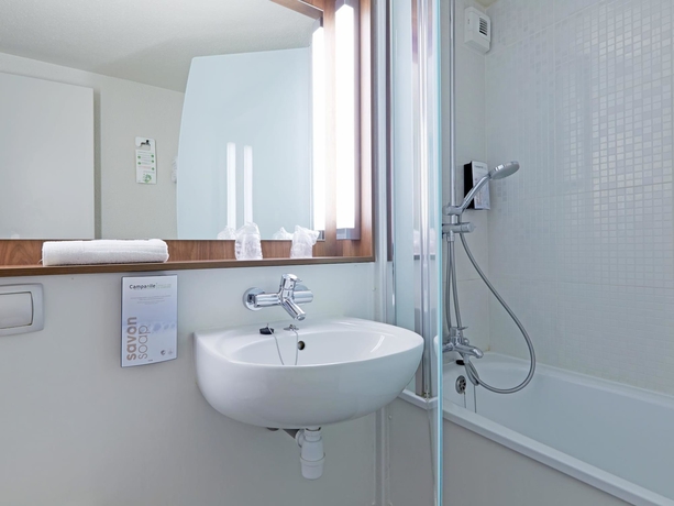 Imagen de la habitación del Hotel Campanile Lens. Foto 12