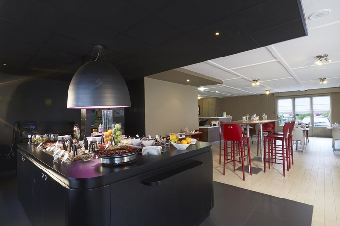 Imagen del bar/restaurante del Hotel Campanile Lens. Foto 3
