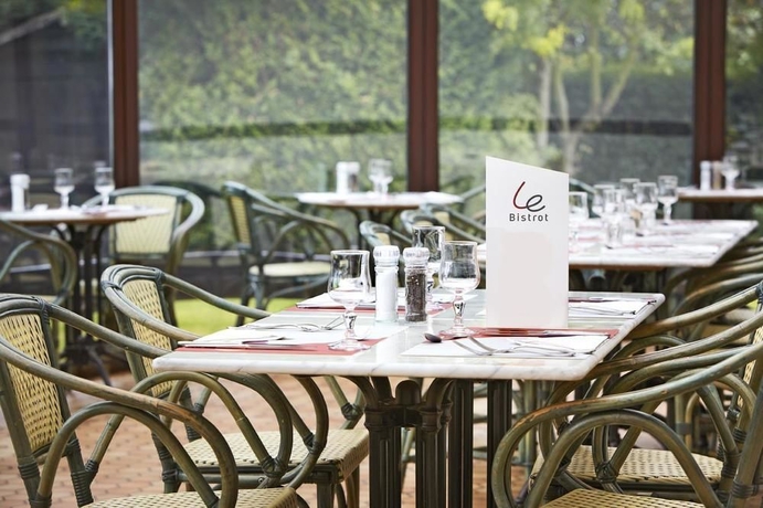 Imagen del bar/restaurante del Hotel Campanile Liege. Foto 7