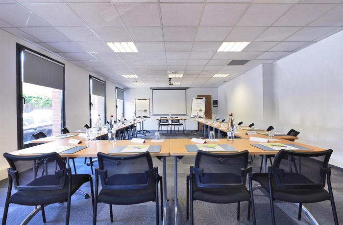 Imagen de los interiores del Hotel Campanile Lille Nord - Wasquehal. Foto 11