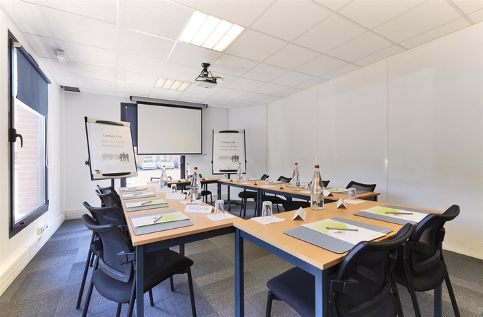 Imagen de los interiores del Hotel Campanile Lille Nord - Wasquehal. Foto 13