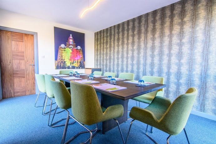 Imagen de los interiores del Hotel Campanile Liverpool. Foto 14