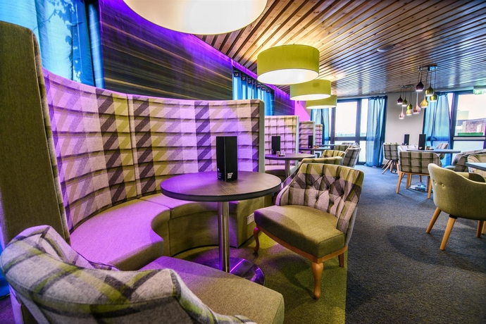 Imagen del bar/restaurante del Hotel Campanile Liverpool. Foto 5