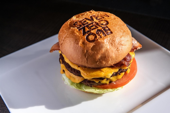 Imagen del bar/restaurante del Hotel Campanile Liverpool. Foto 7