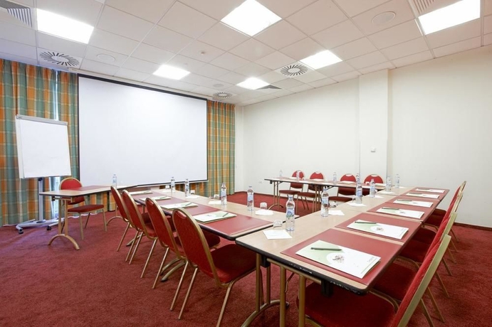 Imagen de los interiores del Hotel Campanile Lublin. Foto 10