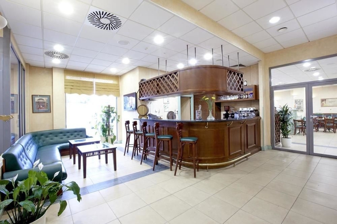 Imagen del bar/restaurante del Hotel Campanile Lublin. Foto 5