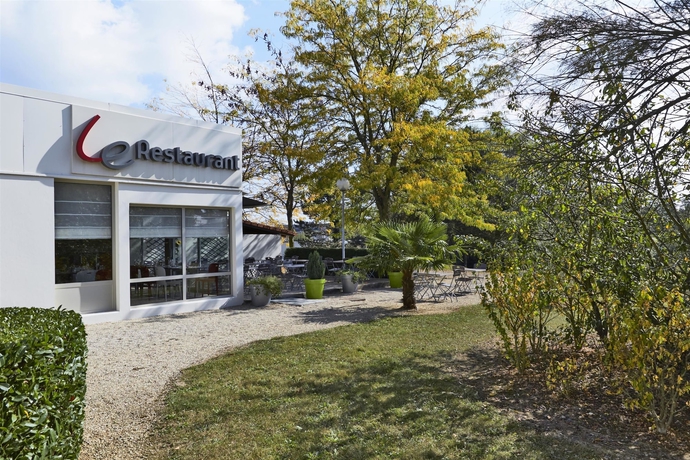 Imagen del bar/restaurante del Hotel Campanile Lyon Ecully. Foto 2