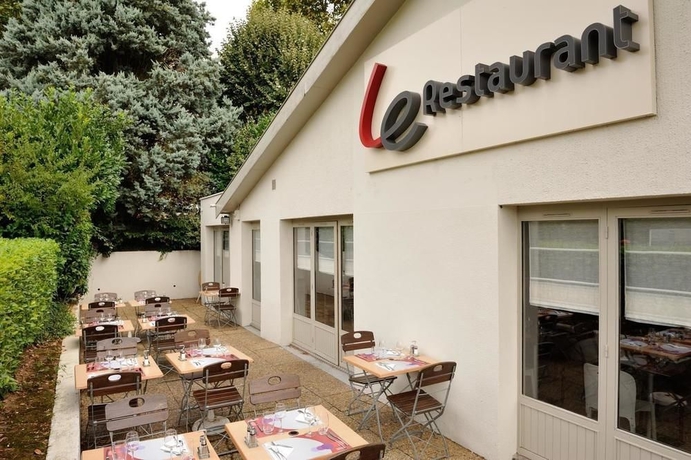 Imagen del bar/restaurante del Hotel Campanile Lyon Nord - Dardilly. Foto 8