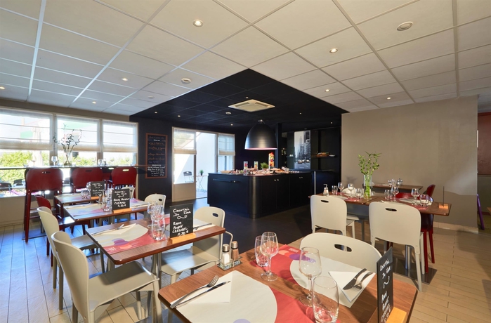 Imagen del bar/restaurante del Hotel Campanile Lyon Sud - Feyzin. Foto 5