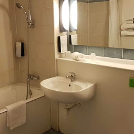 Imagen de la habitación del Hotel Campanile Marmande. Foto 19