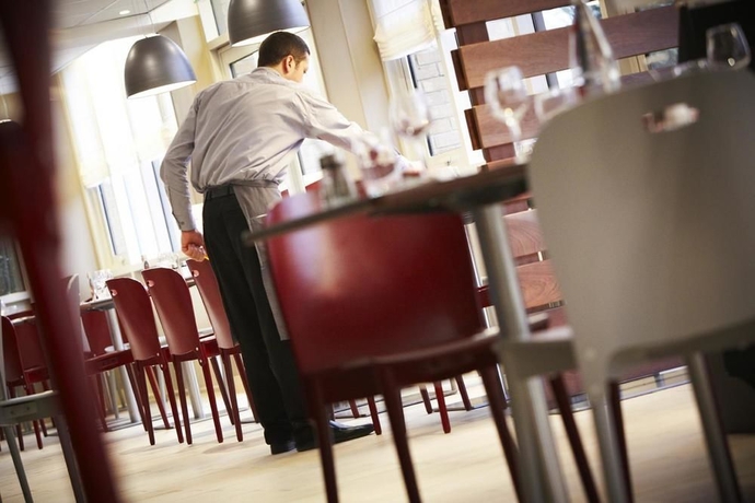 Imagen del bar/restaurante del Hotel Campanile Marne La Vallée Torcy. Foto 7