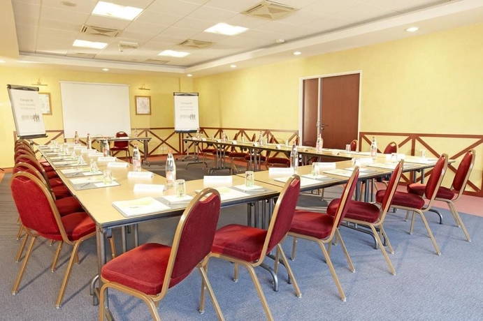 Imagen de los interiores del Hotel Campanile Marne La Vallee - Bussy Saint Georges. Foto 10