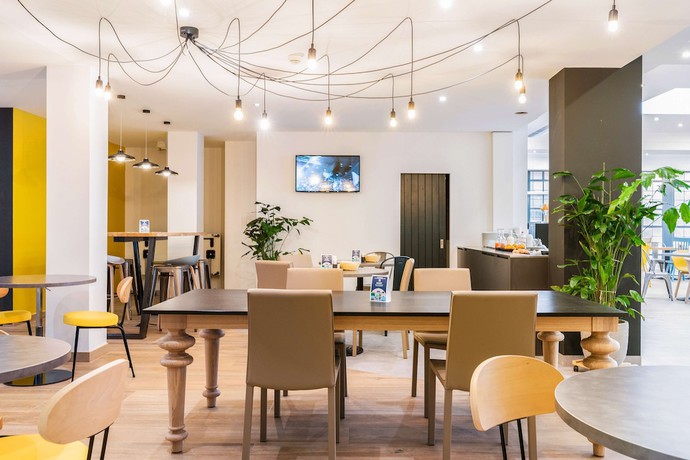 Imagen de los interiores del Hotel Campanile Martigny. Foto 18