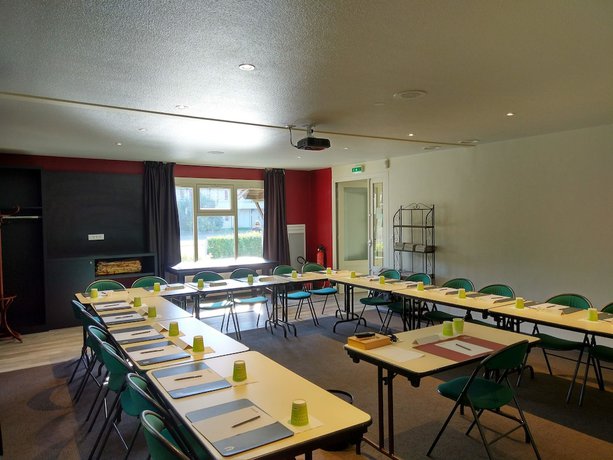 Imagen de los interiores del Hotel Campanile Melun Sénart - Vert Saint Denis. Foto 20