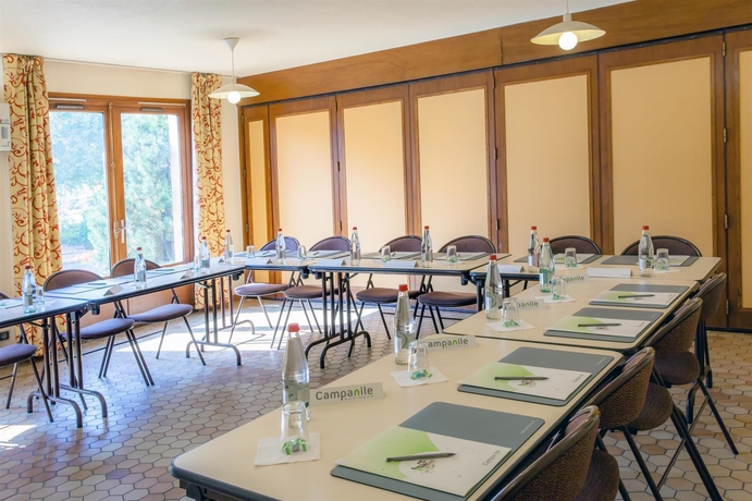 Imagen de los interiores del Hotel Campanile Millau. Foto 15