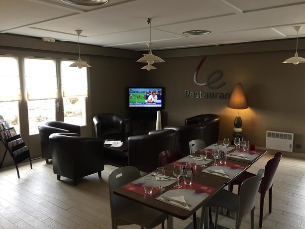 Imagen de los interiores del Hotel Campanile Millau. Foto 16