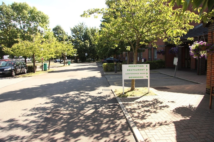 Imagen de los interiores del Hotel Campanile - Milton Keynes. Foto 19