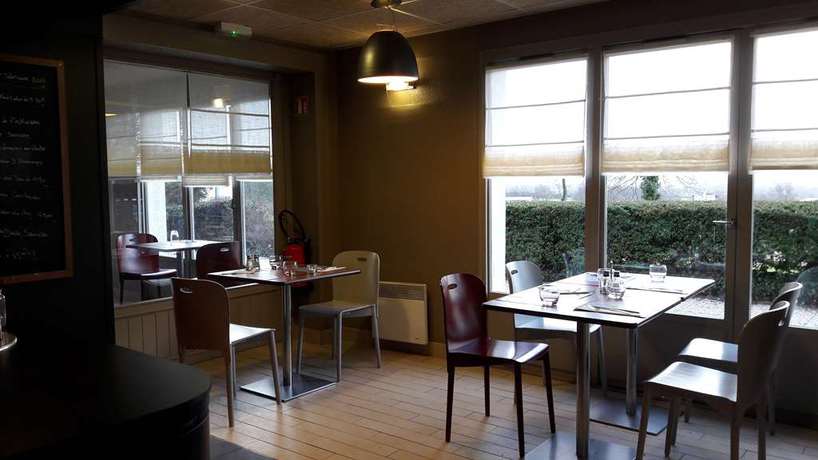 Imagen del bar/restaurante del Hotel Campanile Montluçon - St Victor. Foto 5