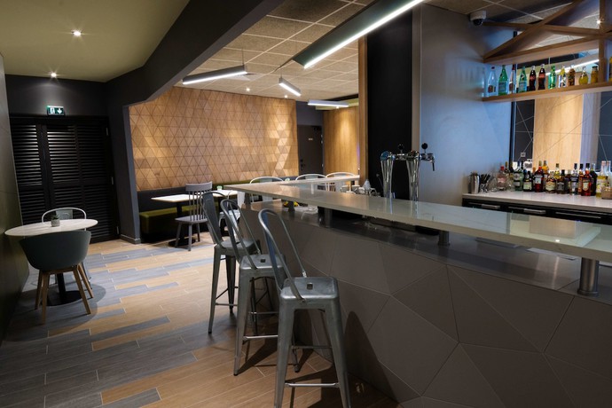 Imagen de los interiores del Hotel Campanile Montpellier Centre St Roch. Foto 16