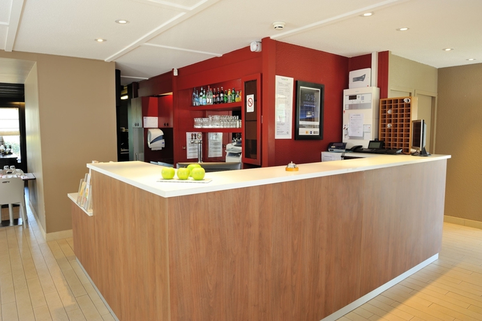 Imagen de los interiores del Hotel Campanile NATURE - Bordeaux Sud Gradignan Talence. Foto 19