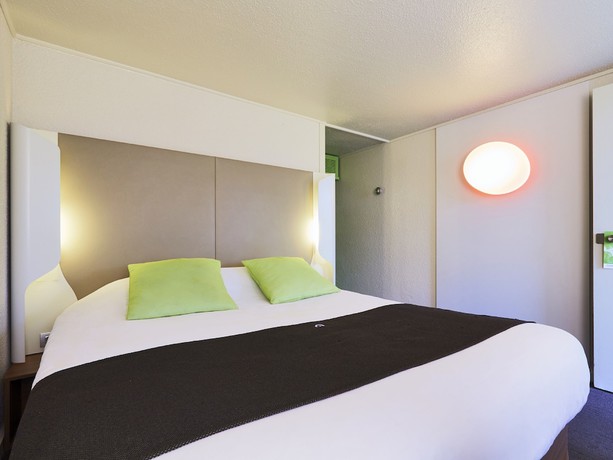 Imagen de la habitación del Hotel Campanile NATURE - Cergy Pontoise. Foto 13