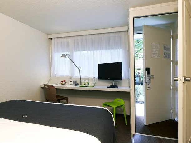 Imagen de la habitación del Hotel Campanile NATURE - Cergy Pontoise. Foto 14