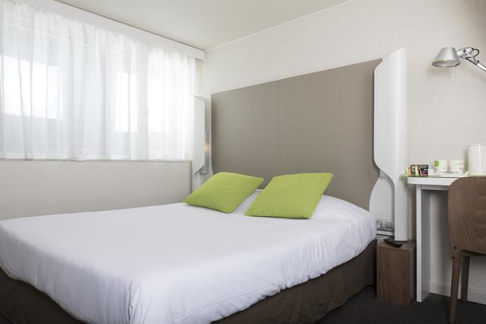 Imagen de la habitación del Hotel Campanile NATURE - Cergy Saint Christophe. Foto 13