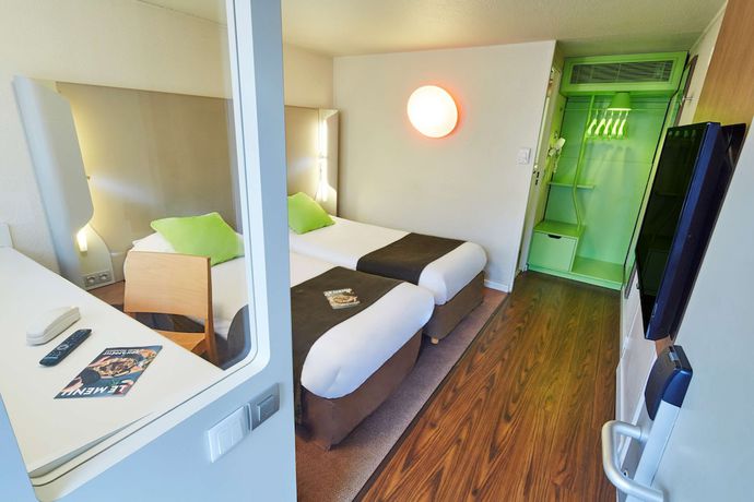 Imagen de la habitación del Hotel Campanile NATURE - Ep&ocirc;ne. Foto 5