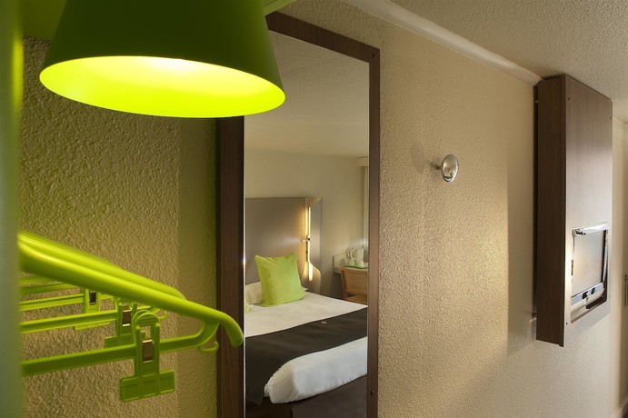 Imagen de la habitación del Hotel Campanile NATURE - Ep&ocirc;ne. Foto 9