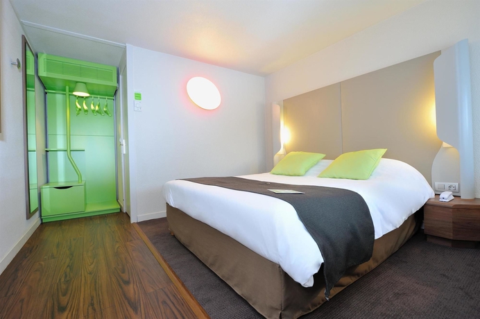 Imagen de la habitación del Hotel Campanile NATURE - Lyon Airport. Foto 11