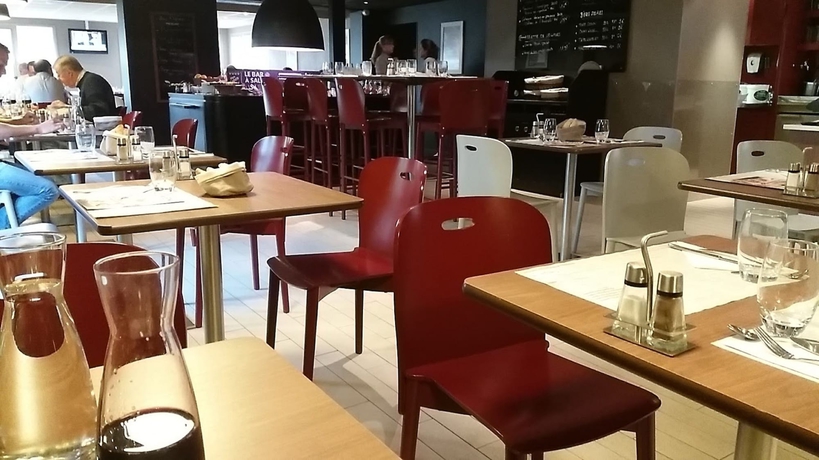Imagen de los interiores del Hotel Campanile NATURE - Niort Est La Cr&egrave;che. Foto 19