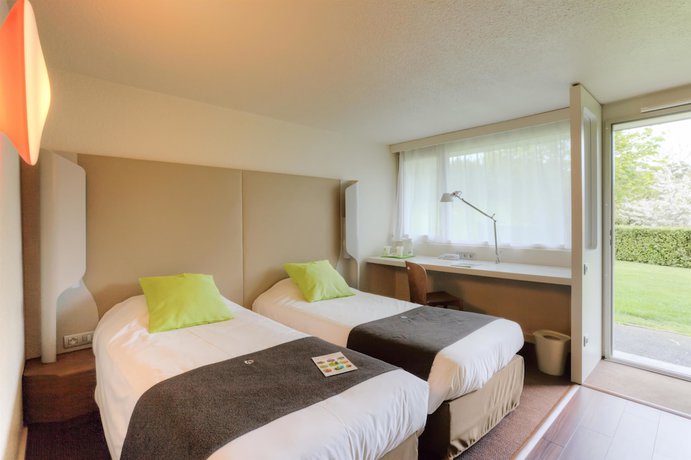 Imagen de la habitación del Hotel Campanile NATURE - Poitiers Sud Aeroport. Foto 14