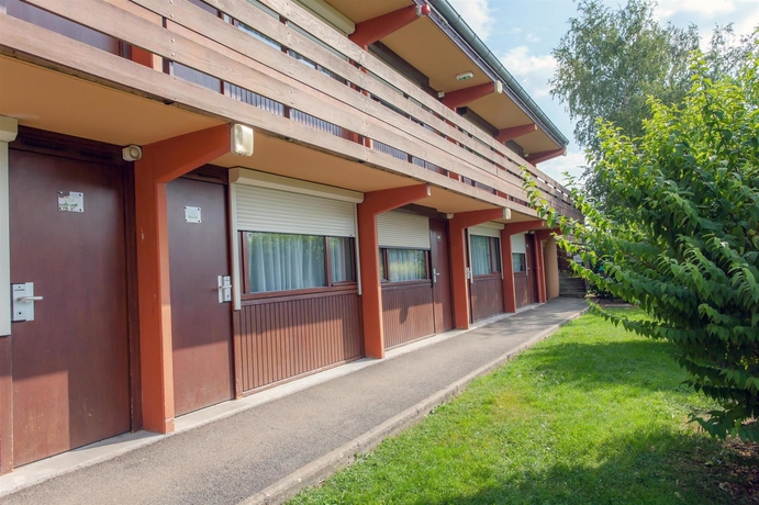 Imagen de los exteriores del Hotel Campanile NATURE - Rodez. Foto 13