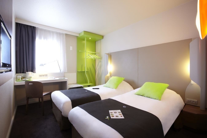 Imagen de la habitación del Hotel Campanile NATURE - Saint-Germain-en-Laye. Foto 9