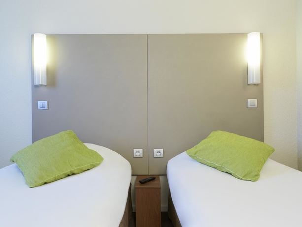 Imagen de la habitación del Hotel Campanile NATURE - Saint-Germain-en-Laye. Foto 11